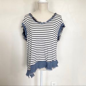 🌿Bleu Chambray & Stripe Frayed Hem Top Size XL